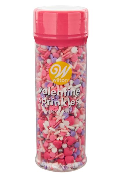 Wilton Purple and Pink Hearts Valentine's Day Sprinkle Mix, 4.08 oz.