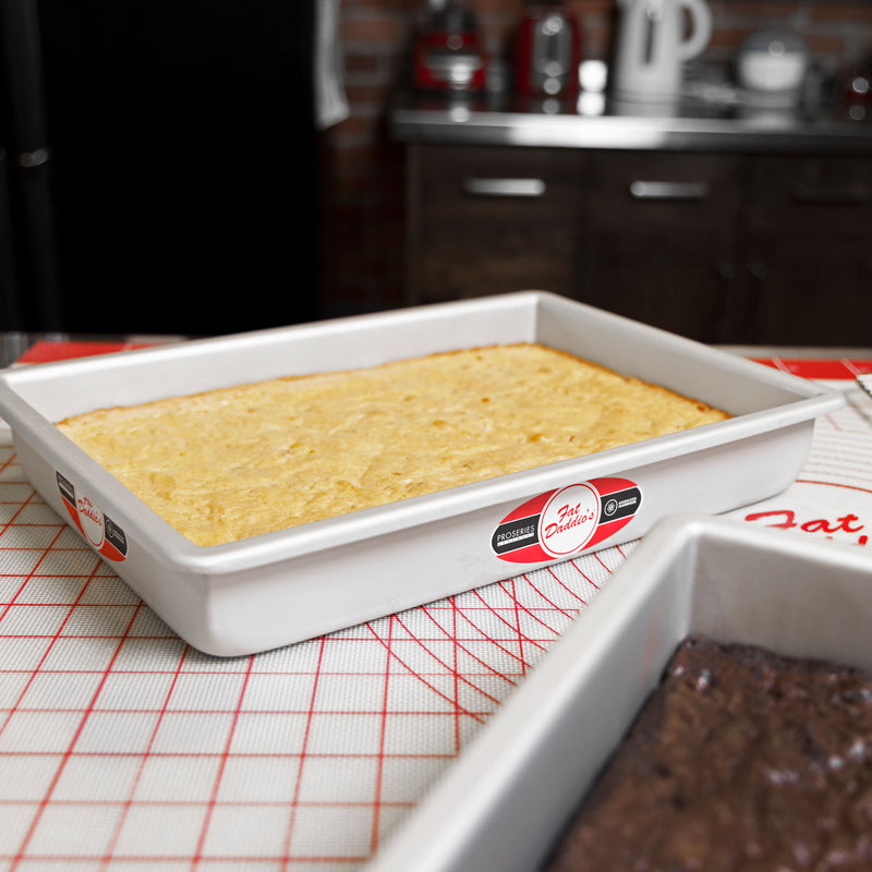 Fat Daddio's Anodized Aluminum Sheet Cake Pan (10 X 15 X 2) 2