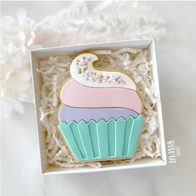 Little Biskut Cupcake Cutter & Debosser Set