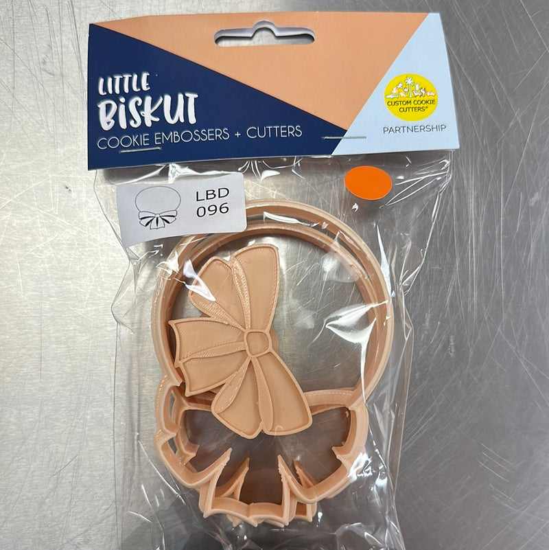 Little Biskut Cutter Set Cookie Pop with Bow Cutter & Embosser